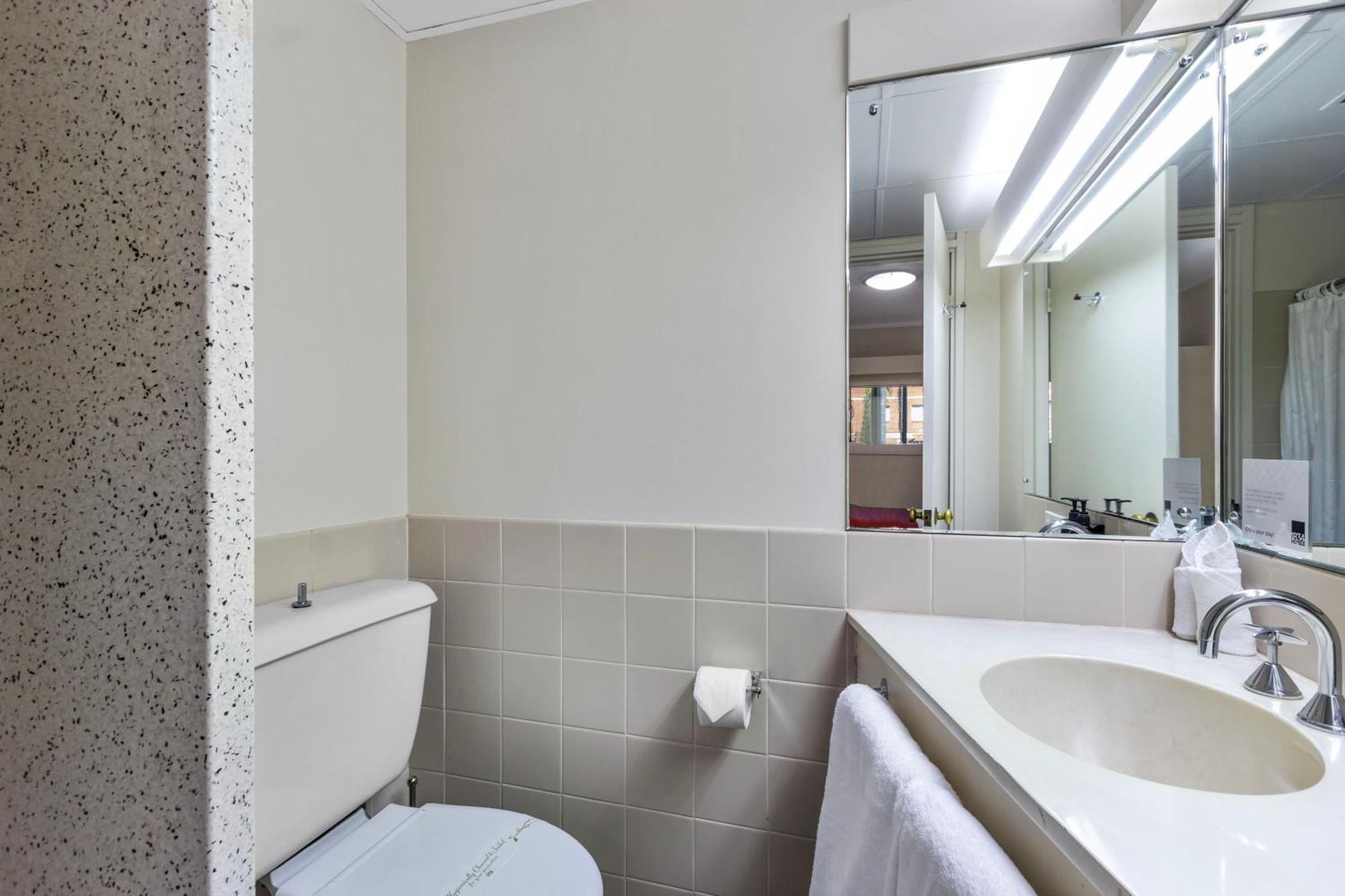 Econo Lodge North Adelaide Exteriör bild